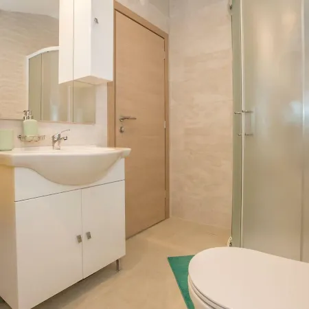 Contemporary With Sea Views In Broskvari.